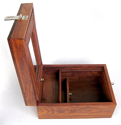 Make Up Box With Internal Mirror Make Up Box With Internal Mirror